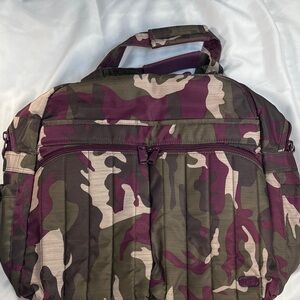 NWOT Lug Boxer - Camo Berry